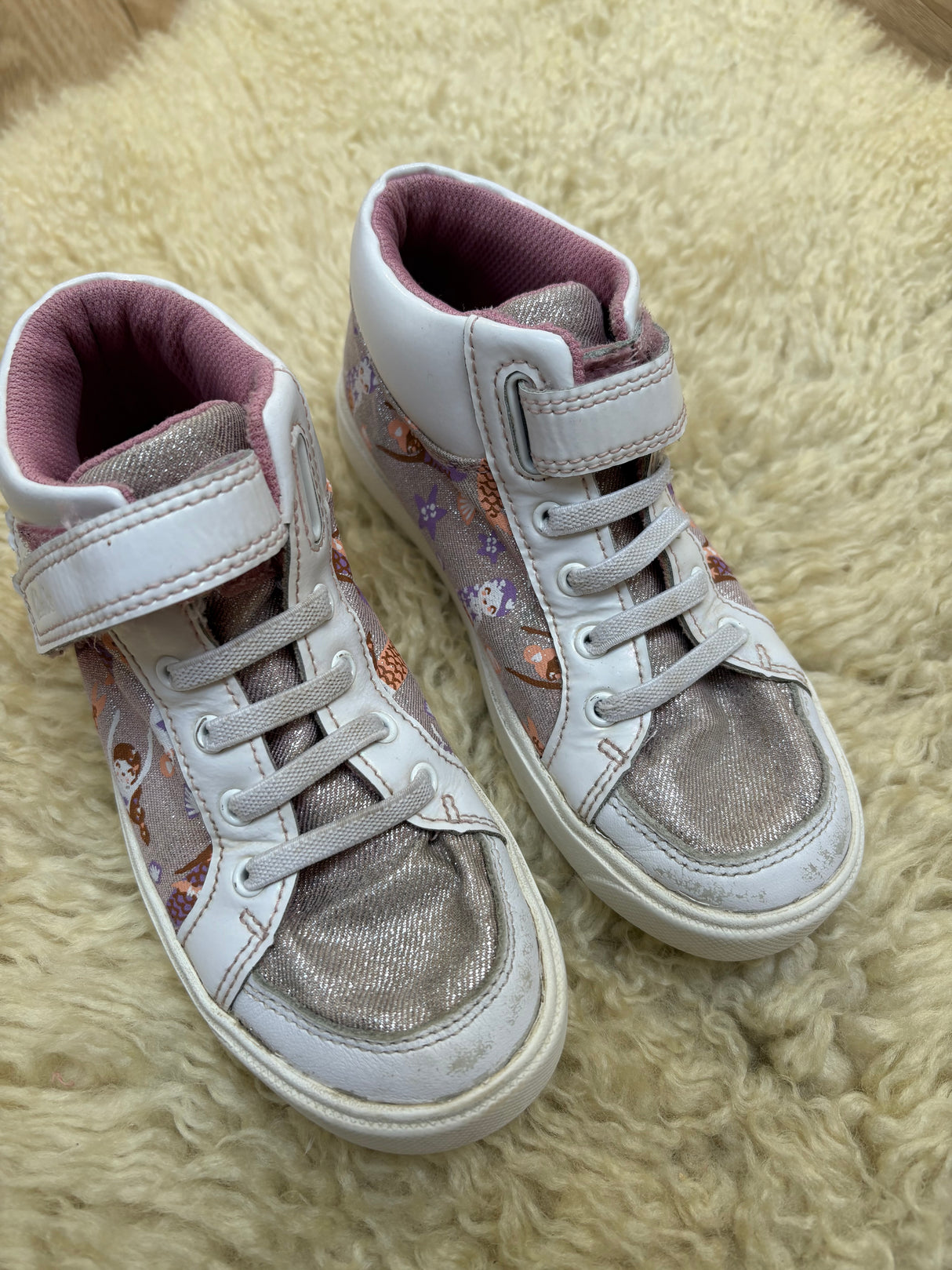 Preloved Clarks High Tops 11.5F