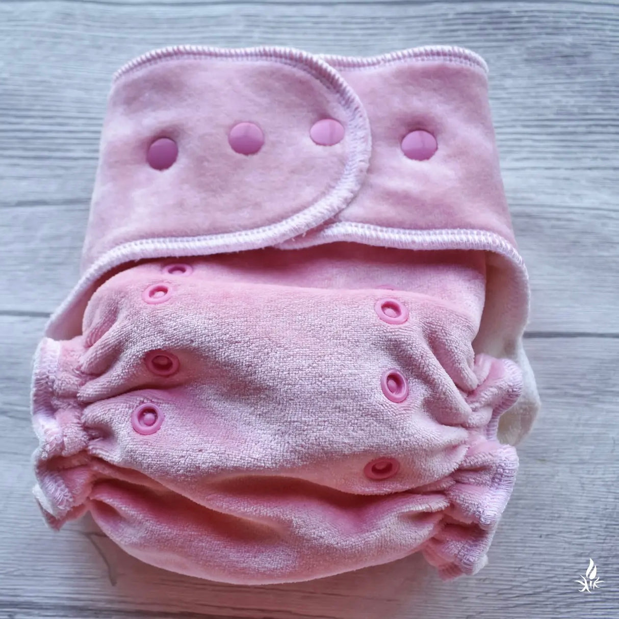 Bamboo Night Nappy Light Pink
