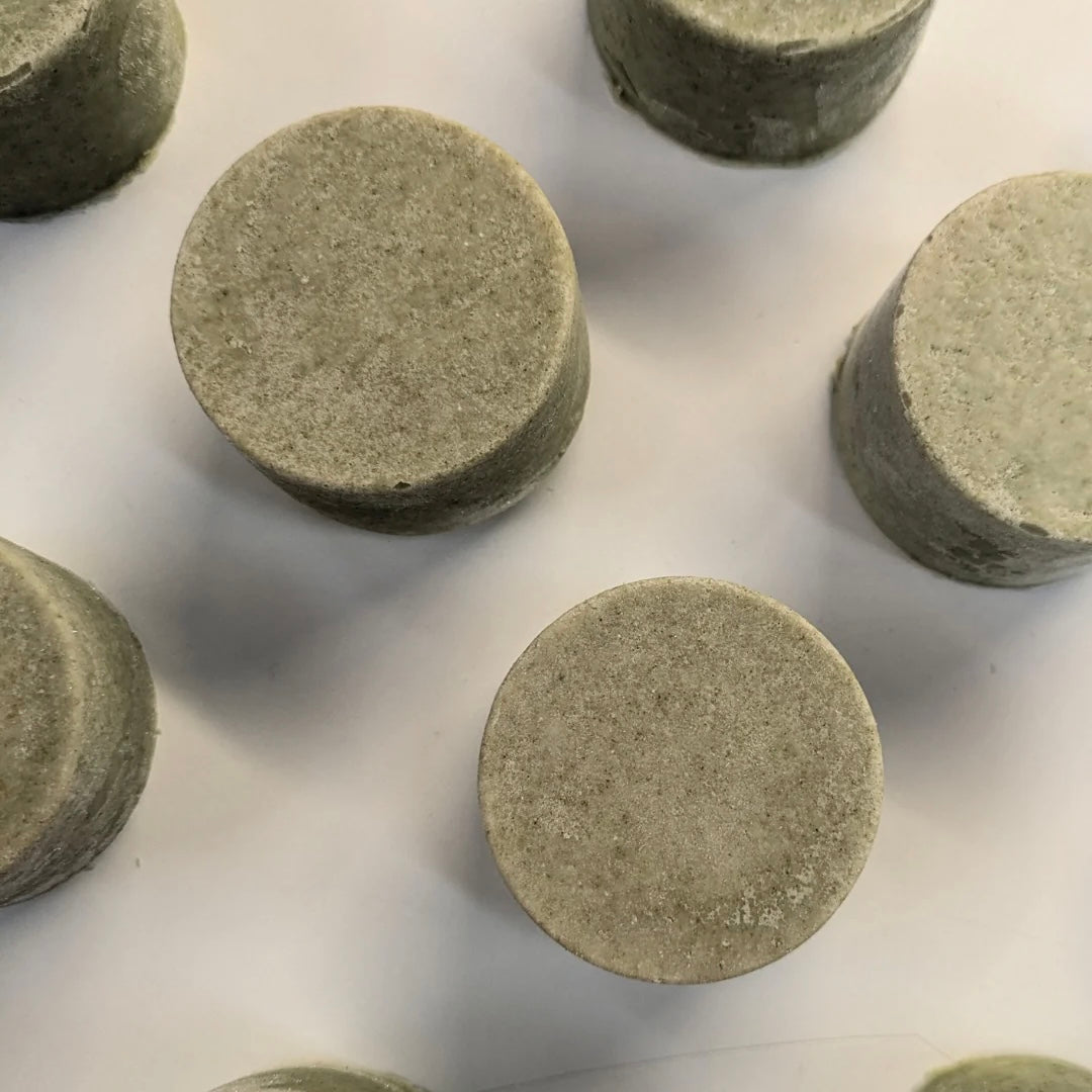 The Natural Spa Shampoo Bar