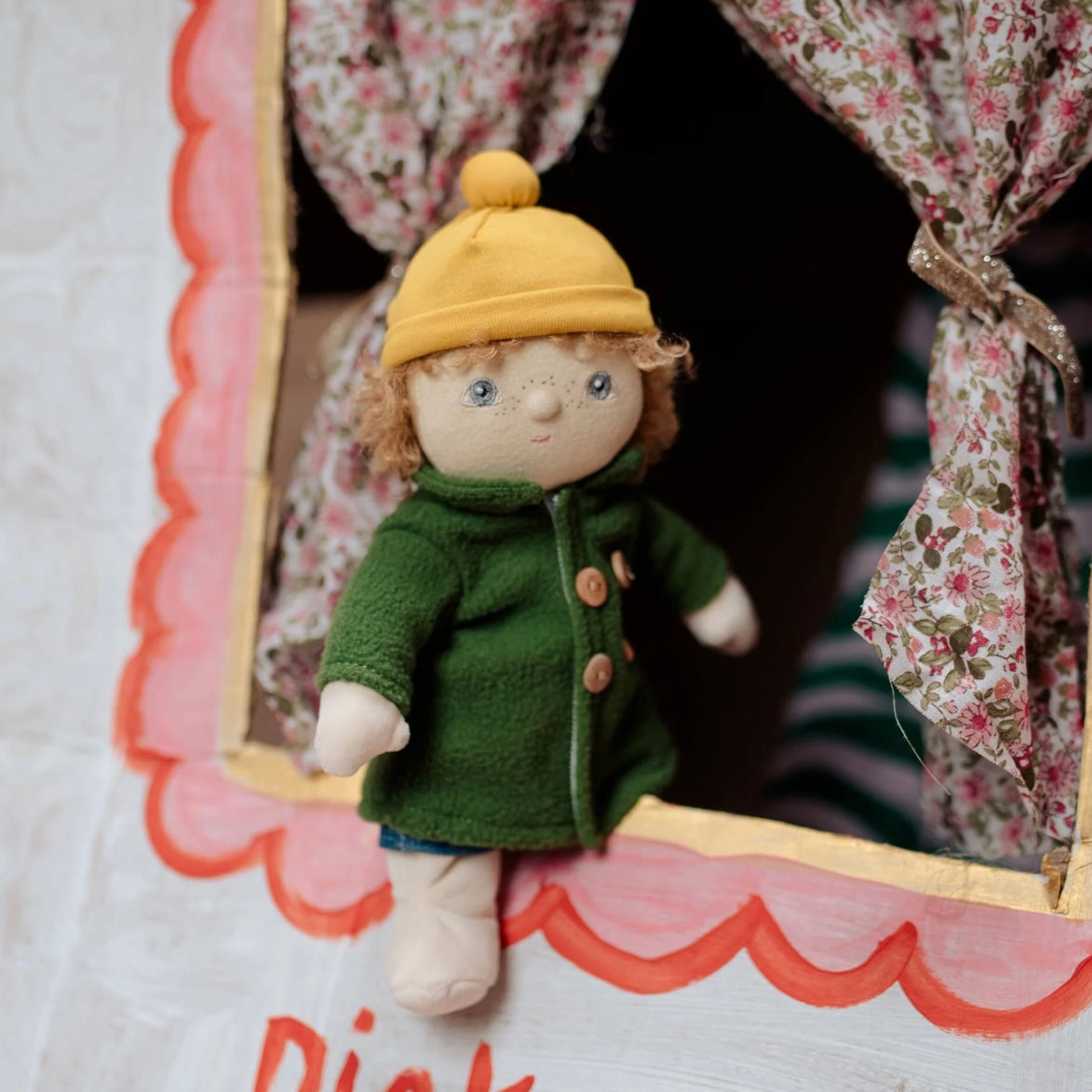 Olli Ella Dress Me Dinky Doll - Charlie Chesnut