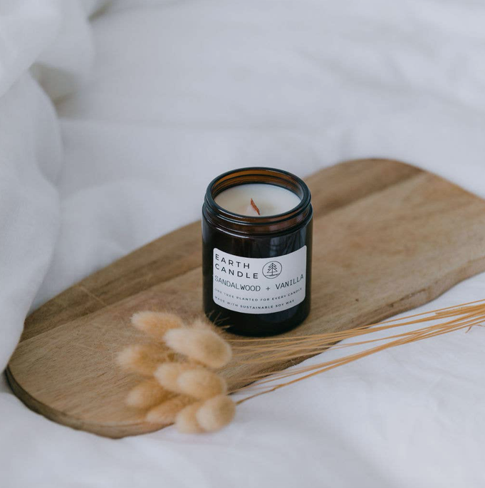 Earth Candle Co Sandalwood & Vanilla Wooden Wick Candle
