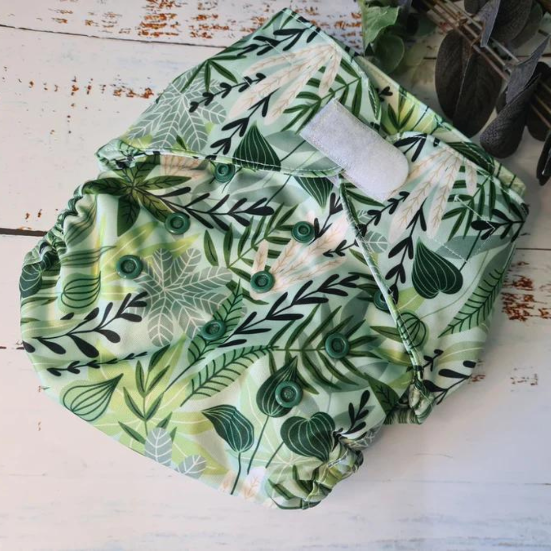 Green Cheeks Nappy Wrap