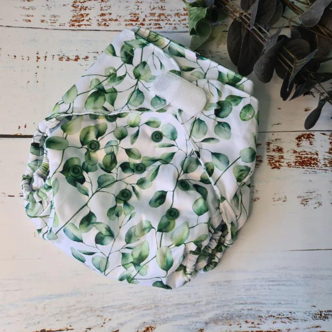 Green Cheeks Nappy Wrap