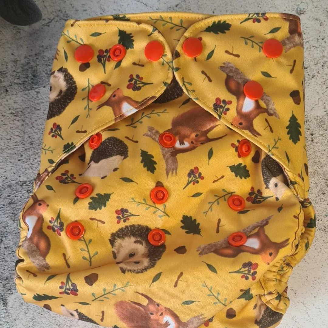 Green Cheeks Nappy Wrap