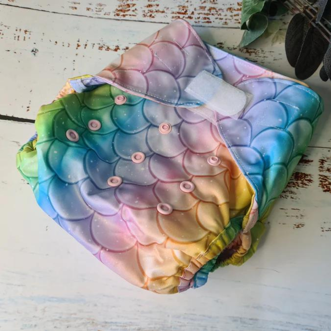 Green Cheeks Nappy Wrap