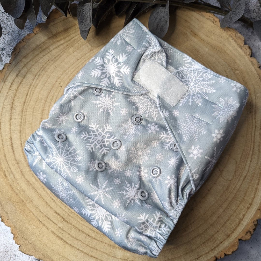 Green Cheeks Pocket Nappy with Hemp Insert