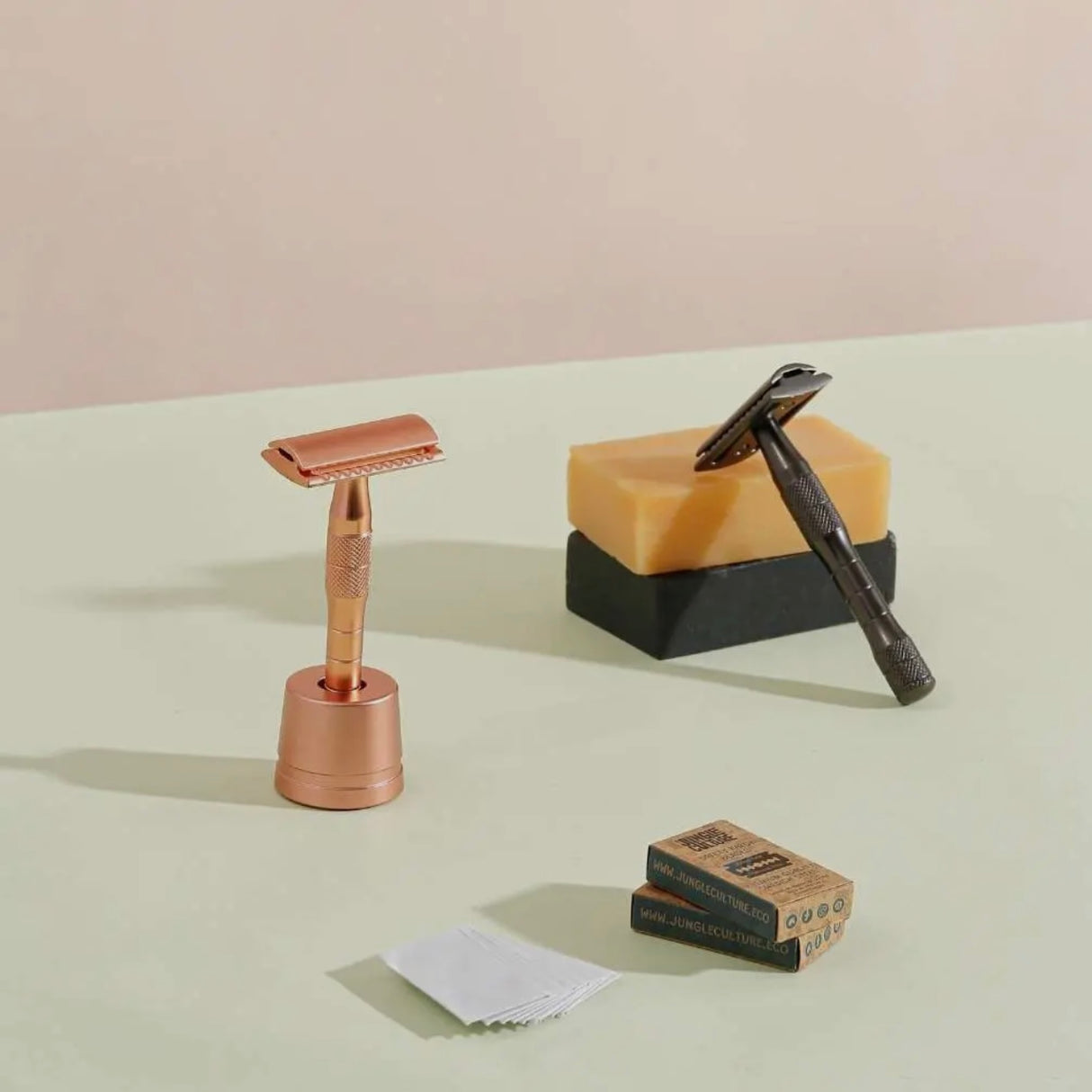 Metallic Safety Razor - Thick Handle