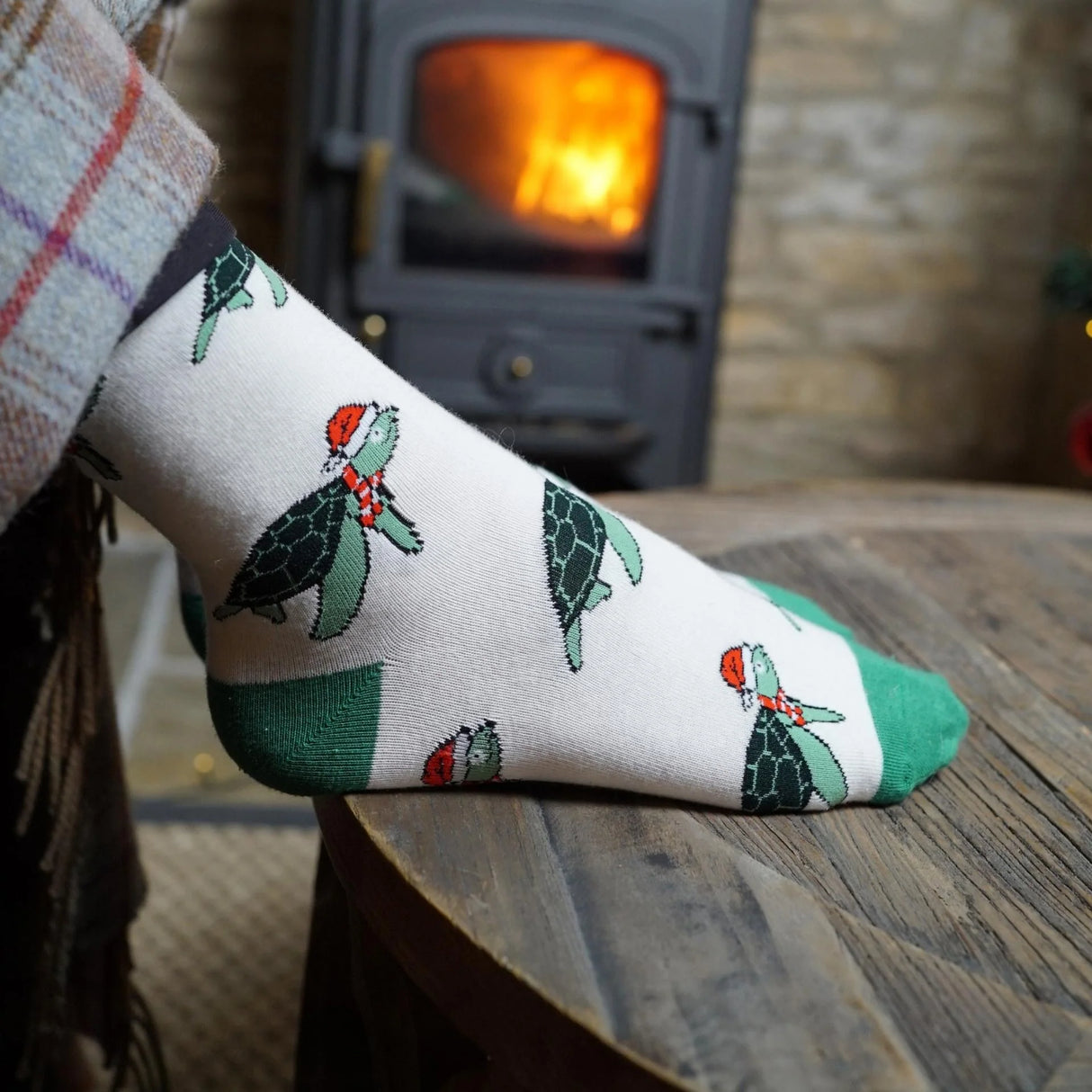 Save the Christmas Turtle Bamboo Socks