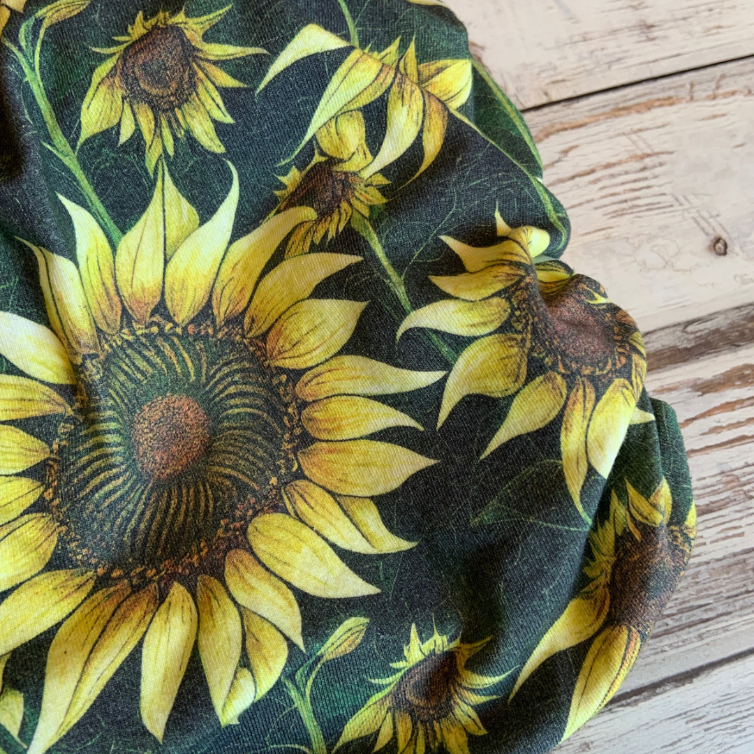 Evie Reusables Rolled Preflat - Fox & Marsh Exclusive Sunflowers